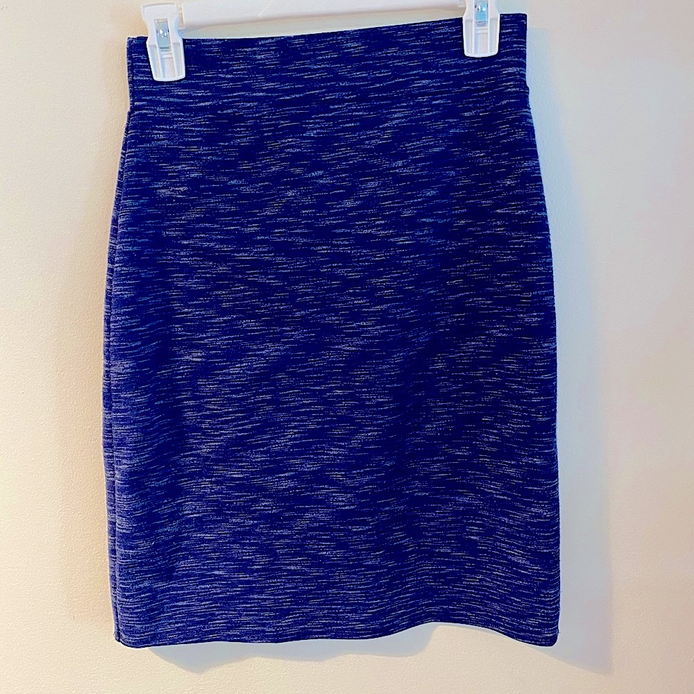 FINAL SALE Comfy stretchy pencil skirt